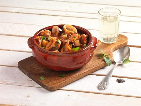 recipe image Geschmorter Tintenfisch