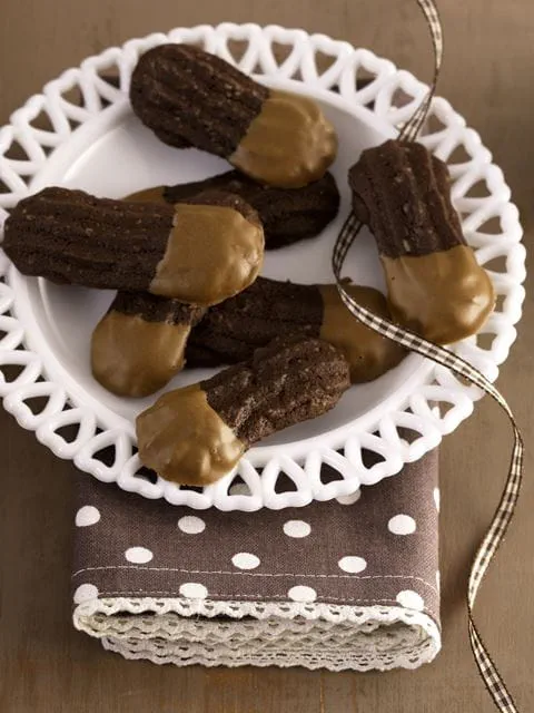 recipe image Keksrezept Mocca-Mandel-Zungen