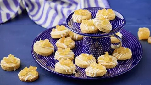 recipe image Ingwerkekse mit kandiertem Ingwer