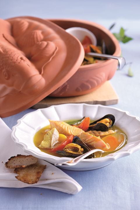 recipe image Fischsuppe im Römertopf