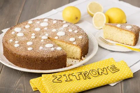 recipe image Zitronen-Joghurt-Kuchen