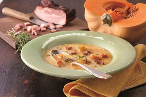recipe image Kürbis–Apfel-Suppe mit Curry