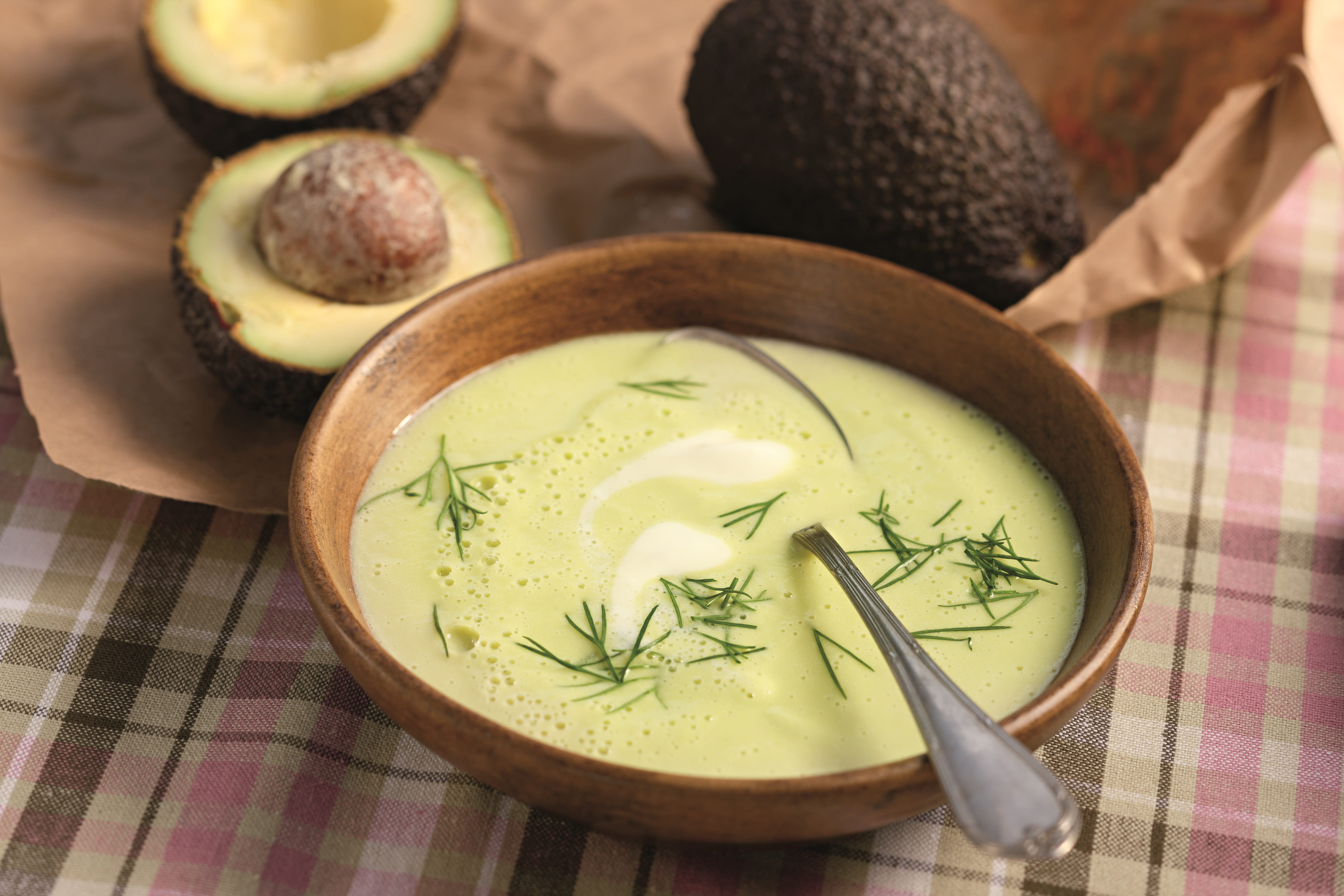Warme Avocadosuppe