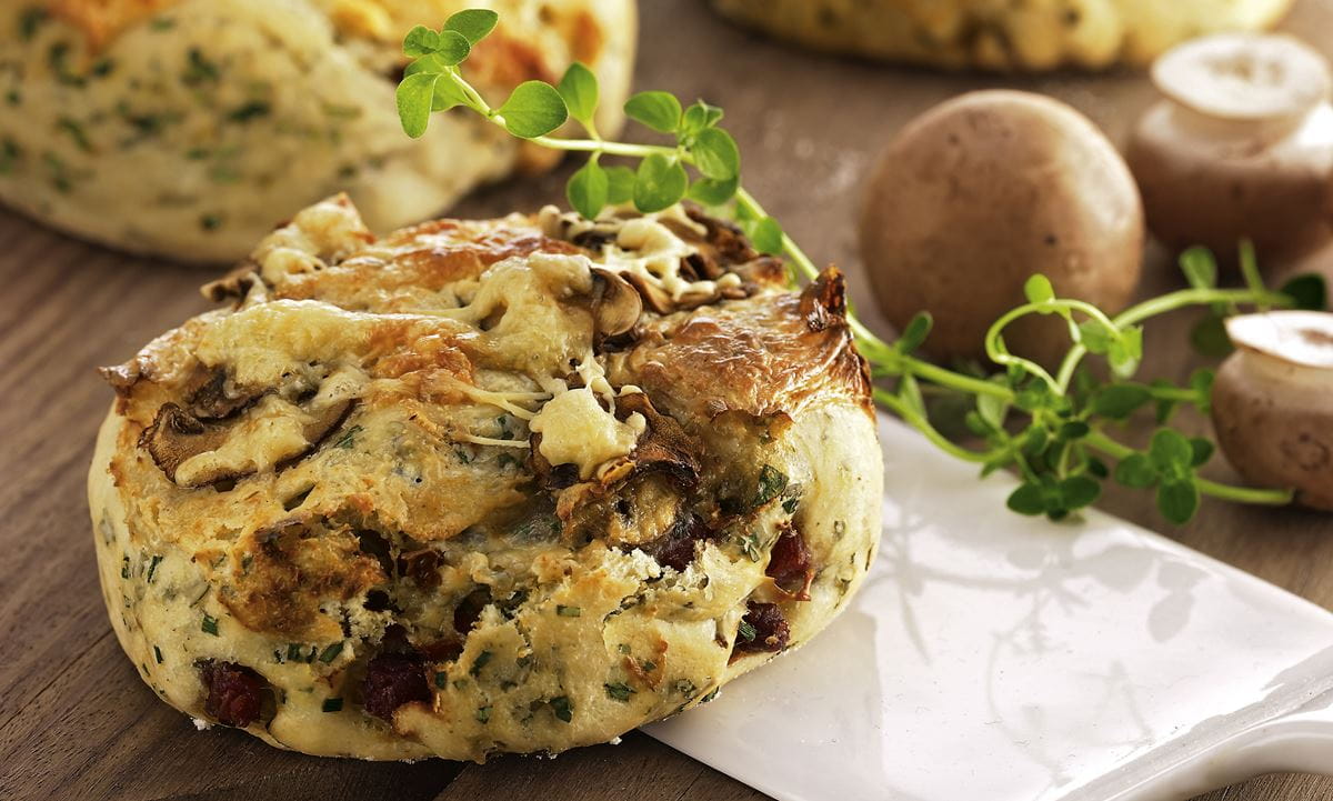 recipe image Würzige Kräuterfladen